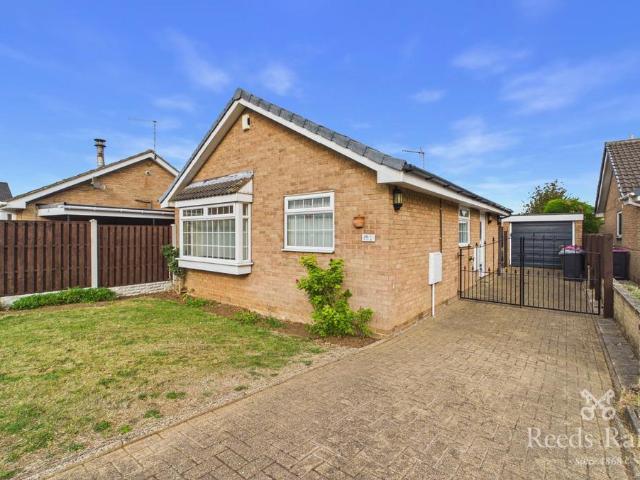 2 bedroom bungalow for sale