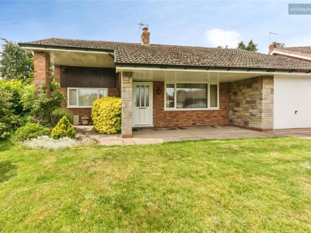 2 bedroom bungalow for sale