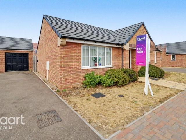 2 bedroom bungalow for sale