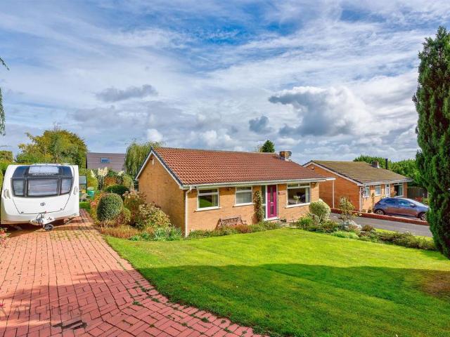 2 bedroom bungalow for sale