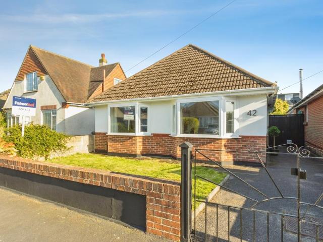 2 bedroom bungalow for sale