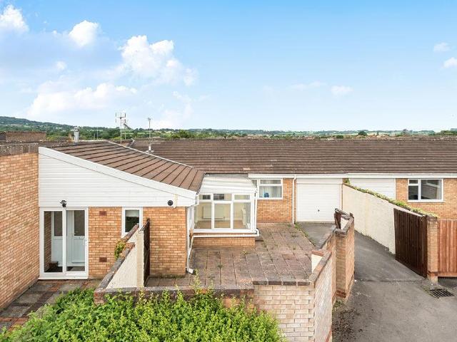 2 bedroom bungalow for sale
