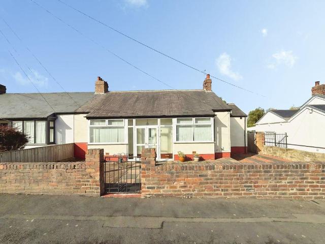 2 bedroom bungalow for sale