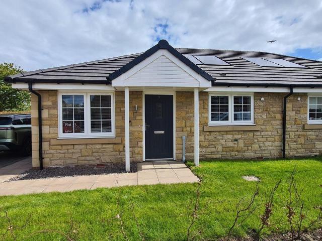 2 bedroom bungalow for sale
