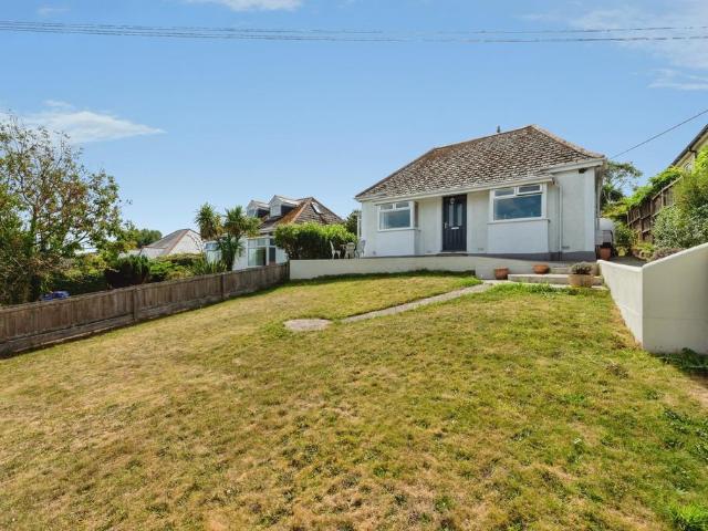 2 bedroom bungalow for sale
