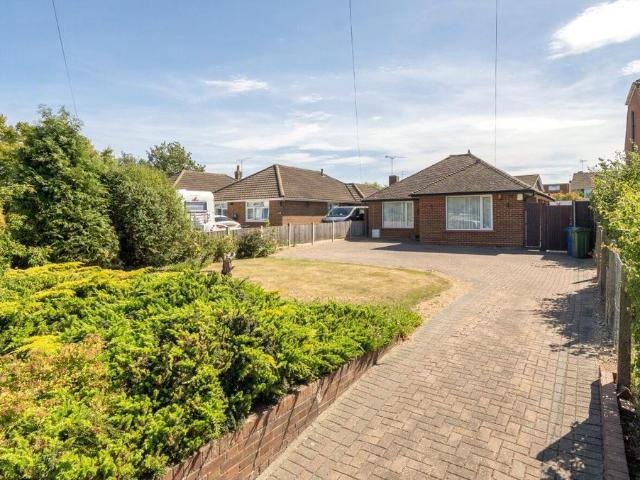 2 bedroom bungalow for sale