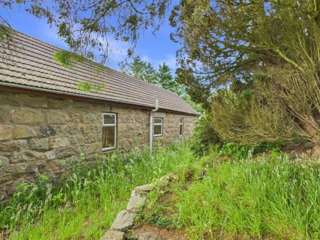 2 bedroom bungalow for sale