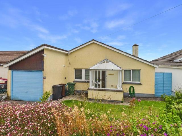 2 bedroom bungalow for sale