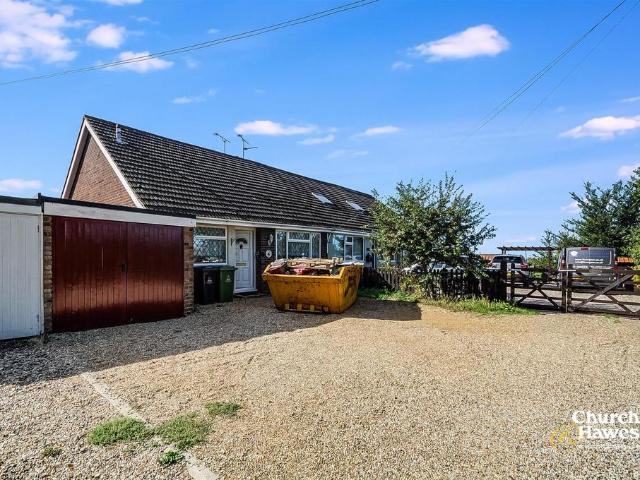 2 bedroom bungalow for sale