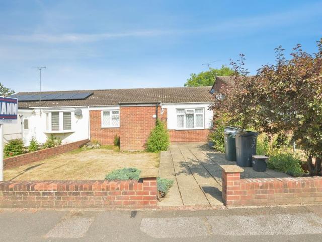 2 bedroom bungalow for sale