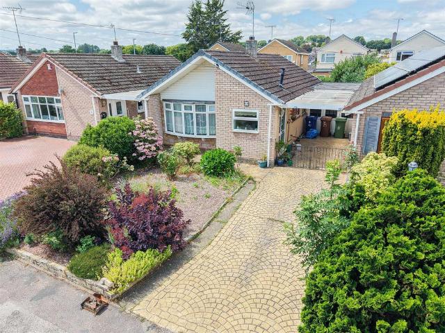 2 bedroom bungalow for sale