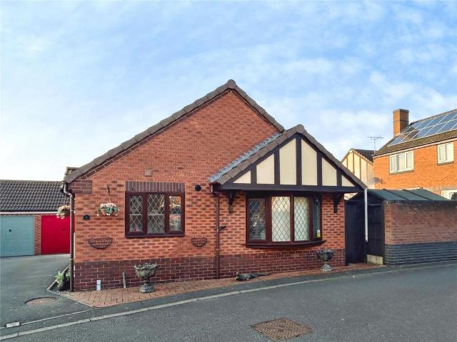 2 bedroom bungalow for sale