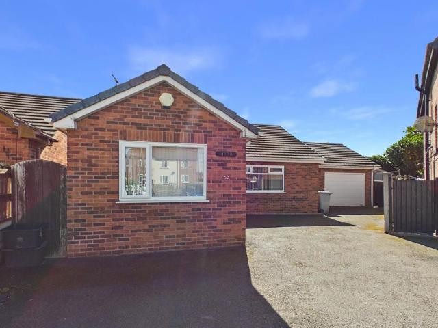 2 bedroom bungalow for sale