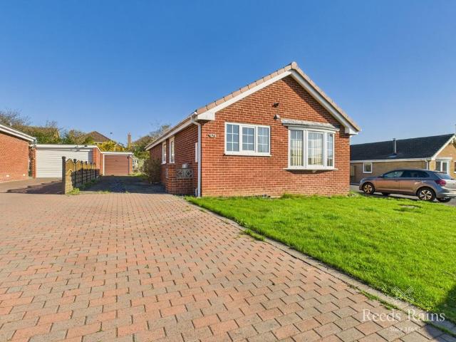 2 bedroom bungalow for sale
