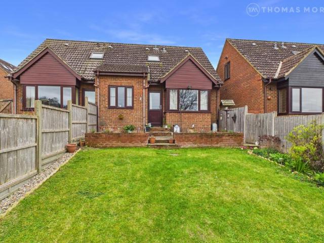 2 bedroom bungalow for sale