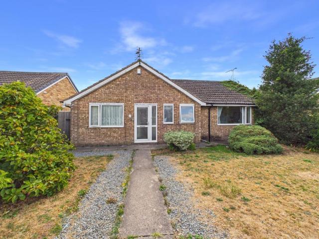 2 bedroom bungalow for sale