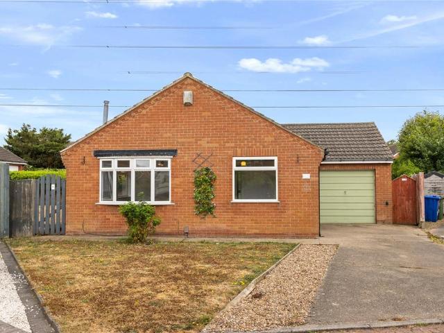 2 bedroom bungalow for sale
