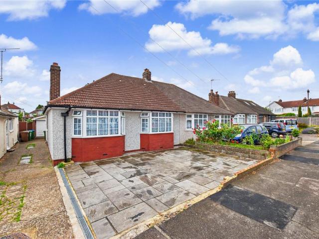 2 bedroom bungalow for sale