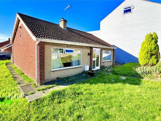 2 bedroom bungalow for sale