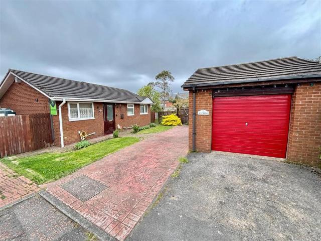 2 bedroom bungalow for sale