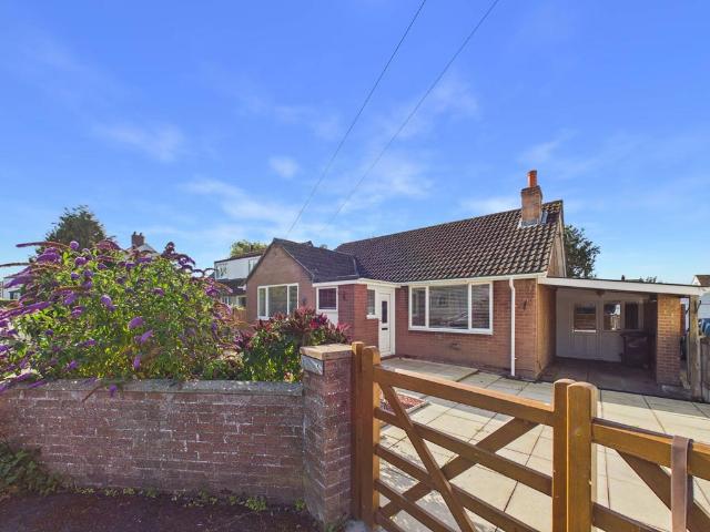 2 bedroom bungalow for sale