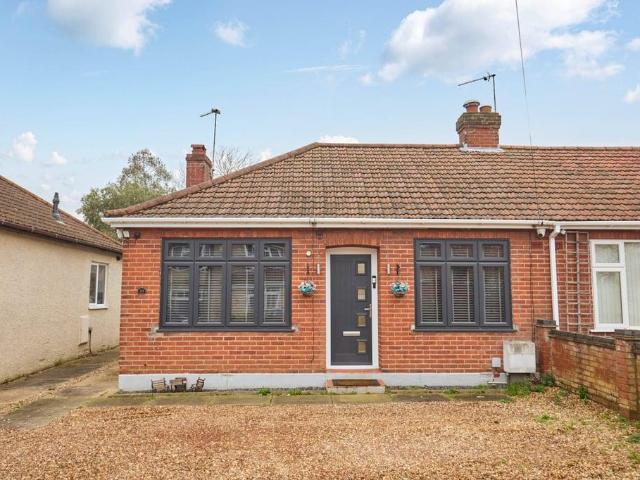 2 bedroom bungalow for sale