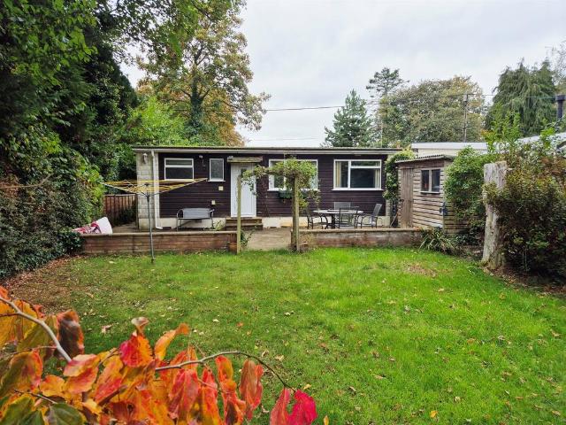 2 bedroom bungalow for sale