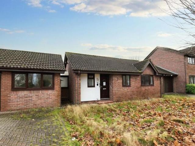 2 bedroom bungalow for sale