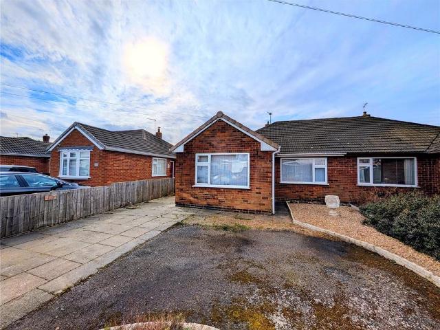 2 bedroom bungalow for sale