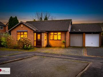2 bedroom bungalow for sale