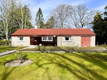 Forres, Moray county, Shetland - Fireplace