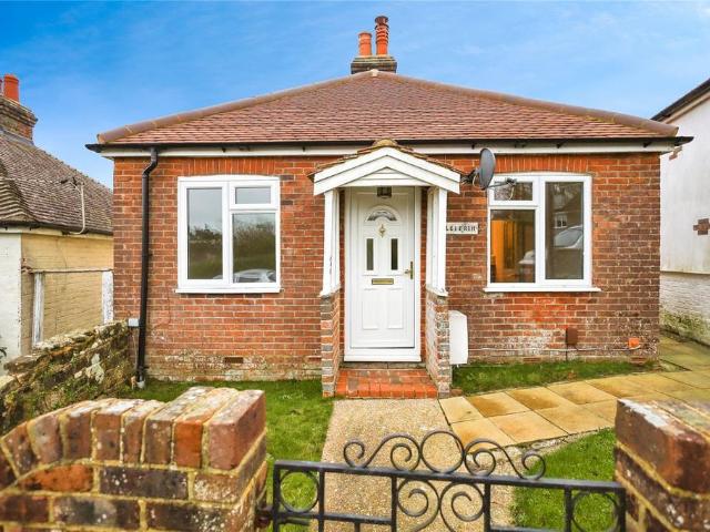 2 bedroom bungalow for sale