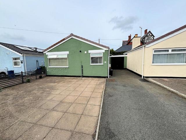 2 bedroom bungalow for sale