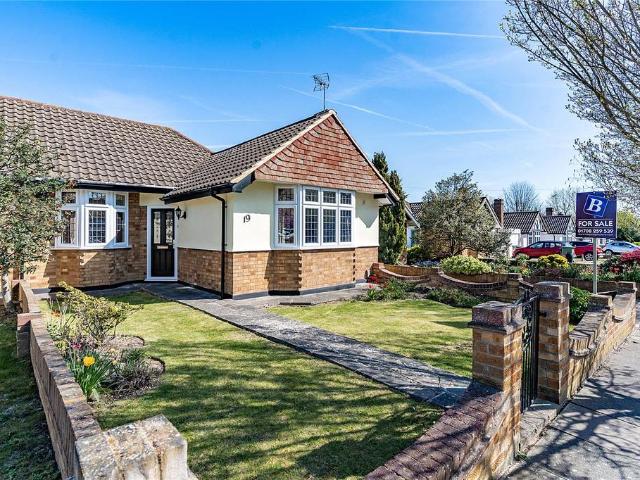 2 bedroom bungalow for sale