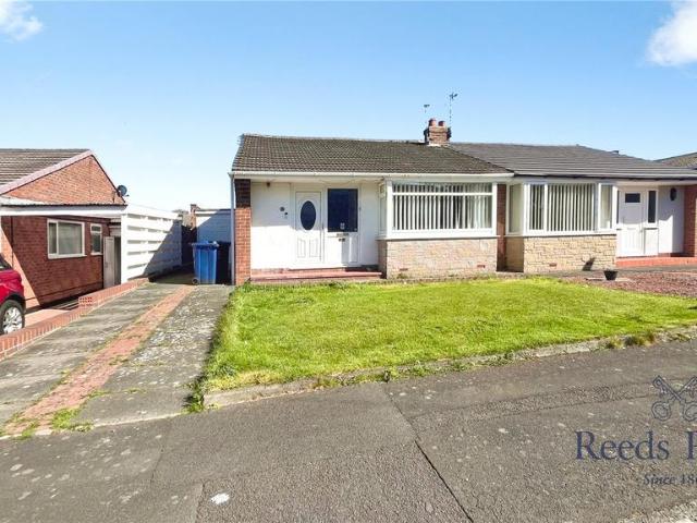 2 bedroom bungalow for sale