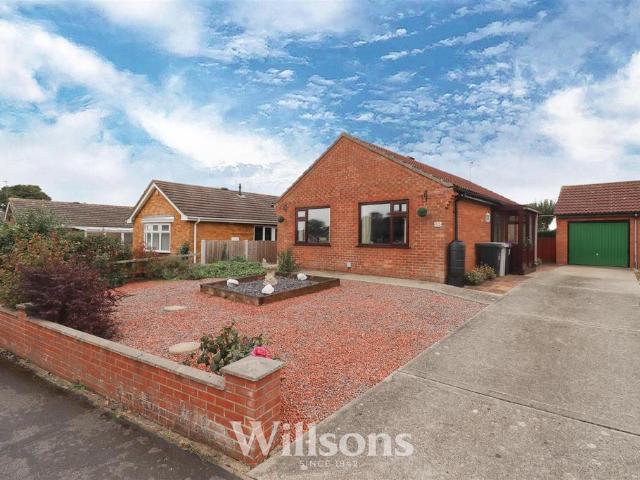 2 bedroom bungalow for sale