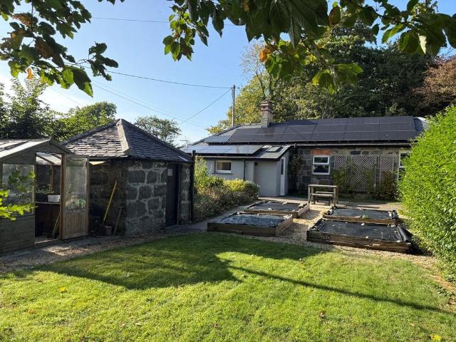 2 bedroom bungalow for sale