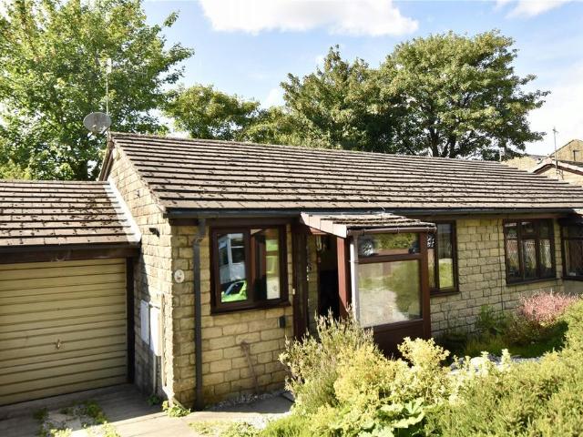 2 bedroom bungalow for sale