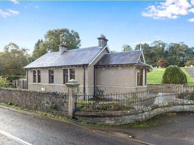 2 bedroom bungalow for sale
