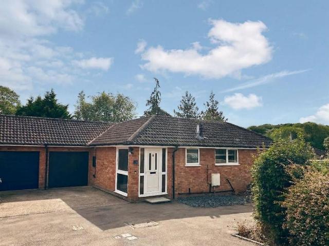 2 bedroom bungalow for sale