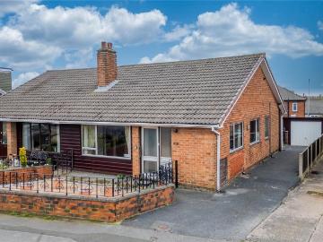 2 bedroom bungalow for sale