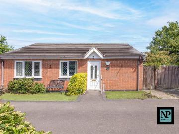 2 bedroom bungalow for sale