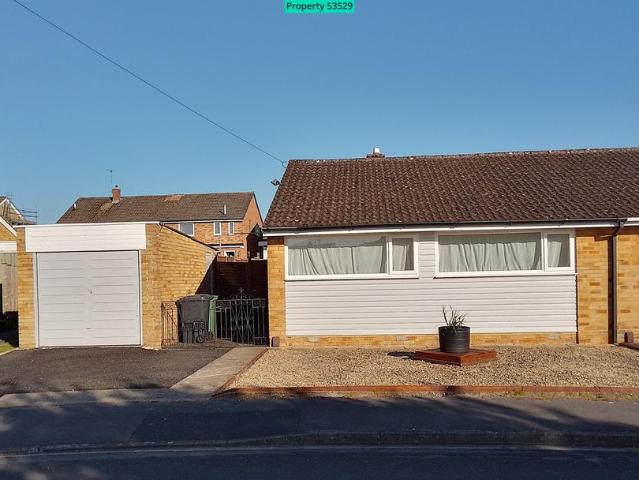2 bedroom bungalow for sale