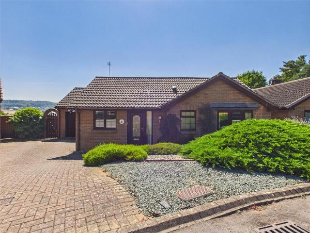 2 bedroom bungalow for sale