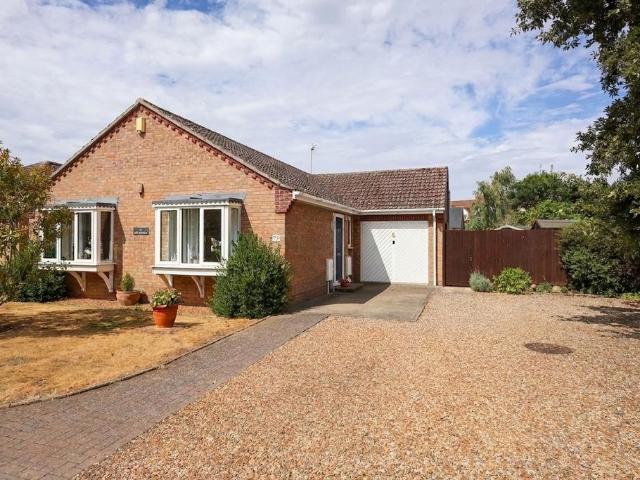 2 bedroom bungalow for sale