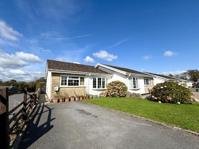 2 bedroom bungalow for sale