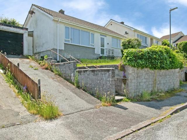 2 bedroom bungalow for sale