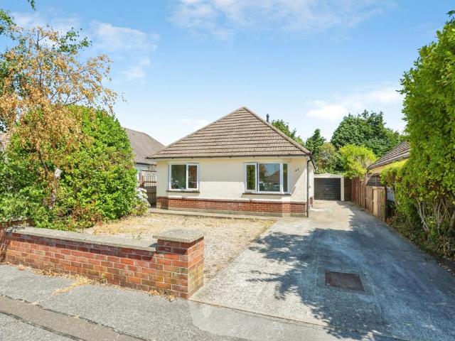 2 bedroom bungalow for sale