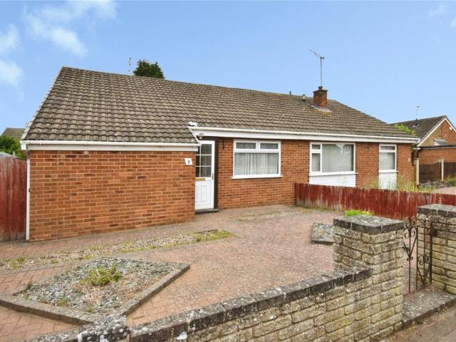 2 bedroom bungalow for sale