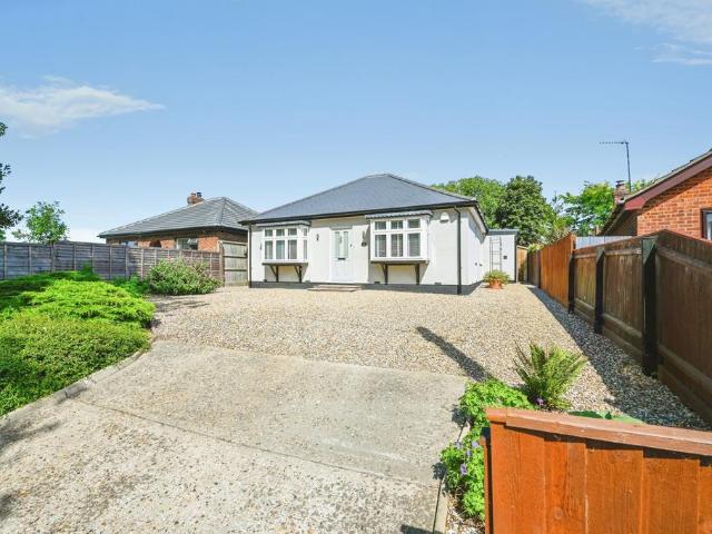 2 bedroom bungalow for sale
